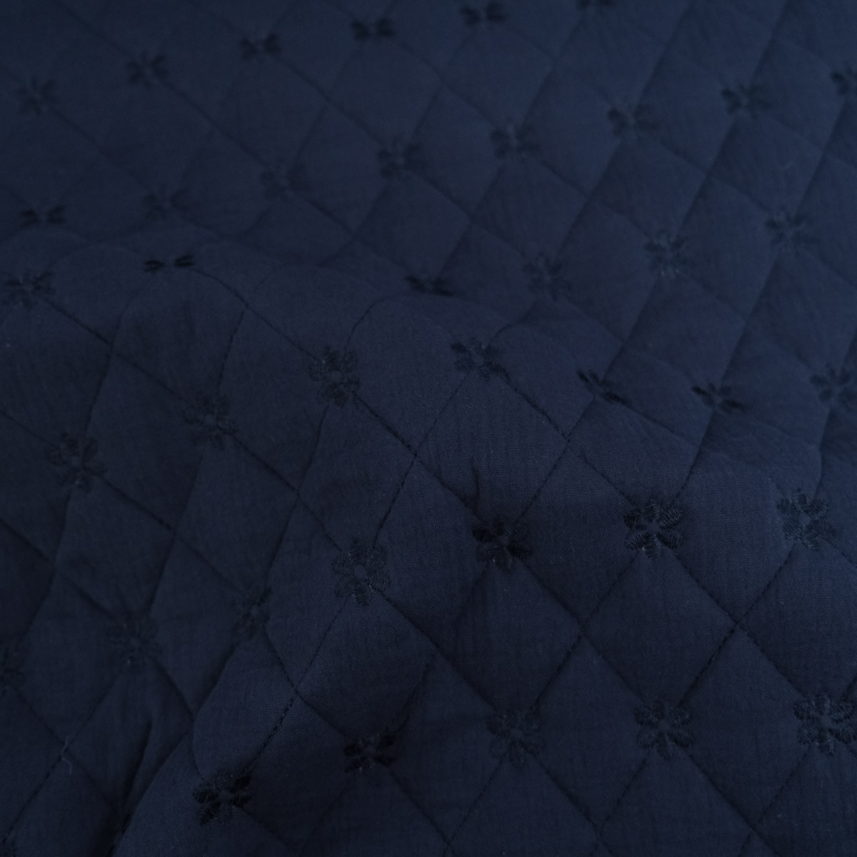 Acolchado de doble gasa con bordado floral azul marino - Maison Klem